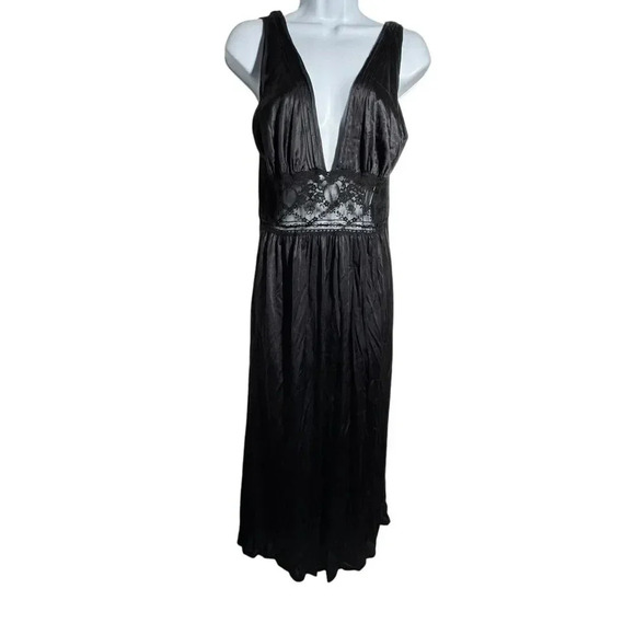 VTG Lily of France ROSA PULEO SZULE size medium black long nightgown Union Label - Picture 1 of 8